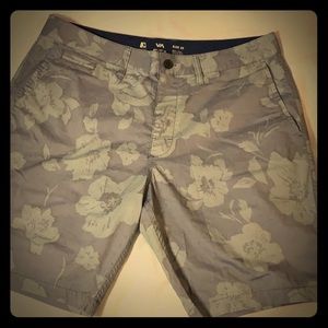 RVCA Hybrid Shorts Size 33 BRAND NEW